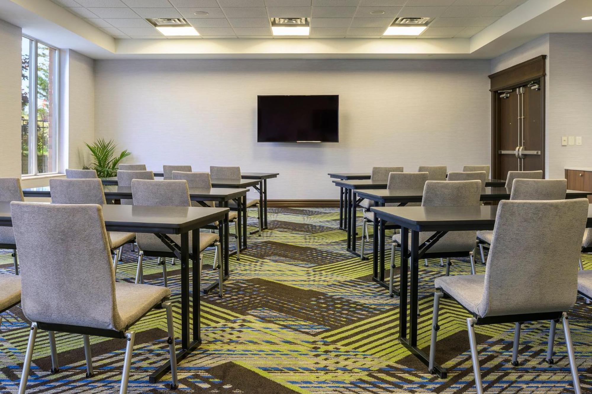 Holiday Inn Express Hotel & Suites North Bay By Ihg Exterior foto